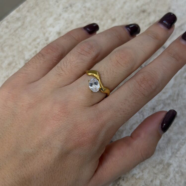 Amelia ring gold